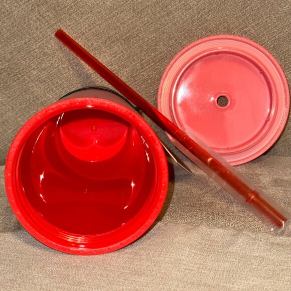 NEW Starbucks LE Holiday 2018 ~ Ban.do Grande Tumbler Pink / Red 16oz Soft Touch - Picture 2 of 8